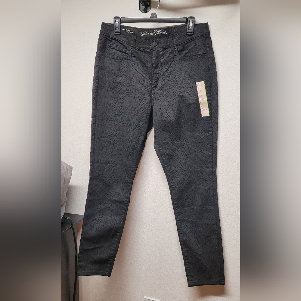 Universal thread women's jeans high rise, skinny,  stretch,  sneake print